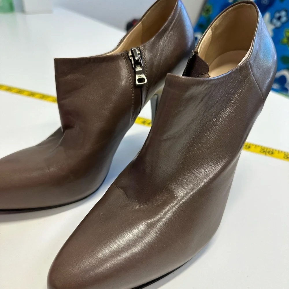 Prada Brown Ankle Booties with Sleek Pointed Toe Size 37 - Picture 5 of 8